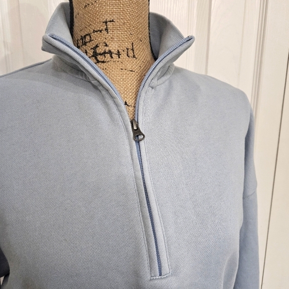 Able New Half-Zip Blue Cropped Sweatshirt Size XS - Picture 2 of 13